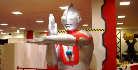 ウルトラマンはヒーローだ!!